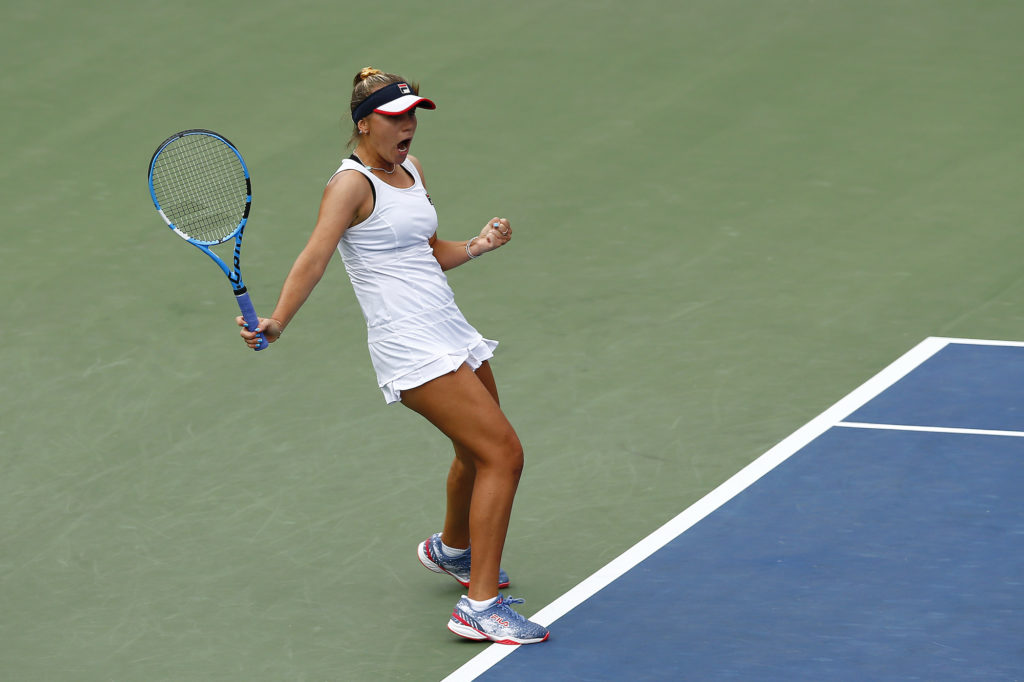 sofia kenin fistpumping
