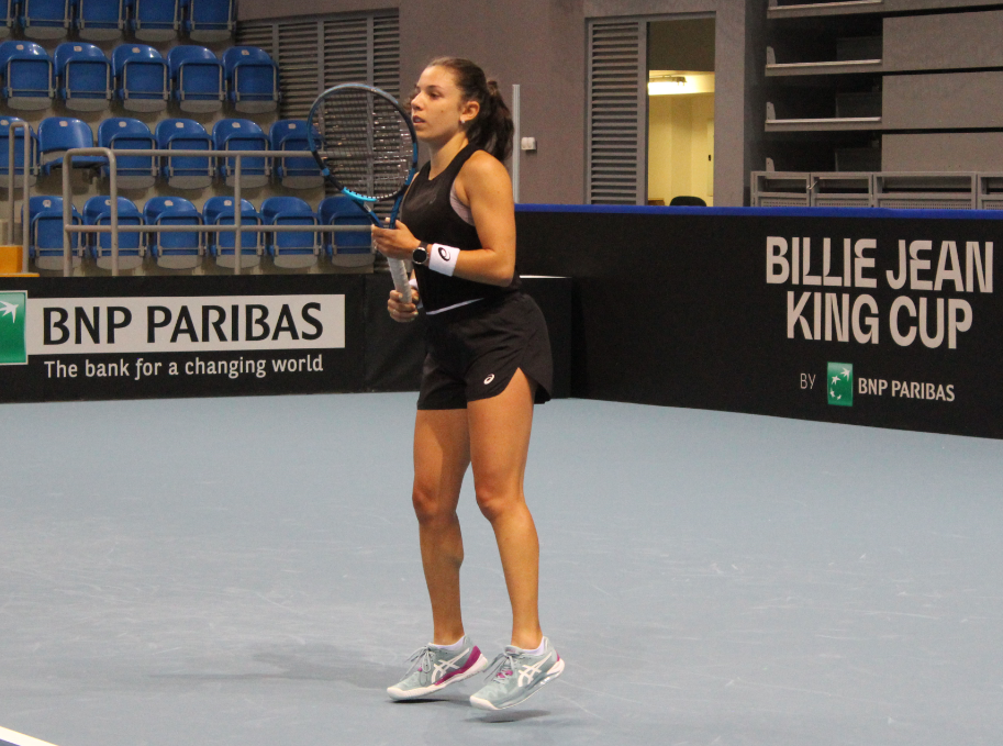sharon fichman hits the practice courts