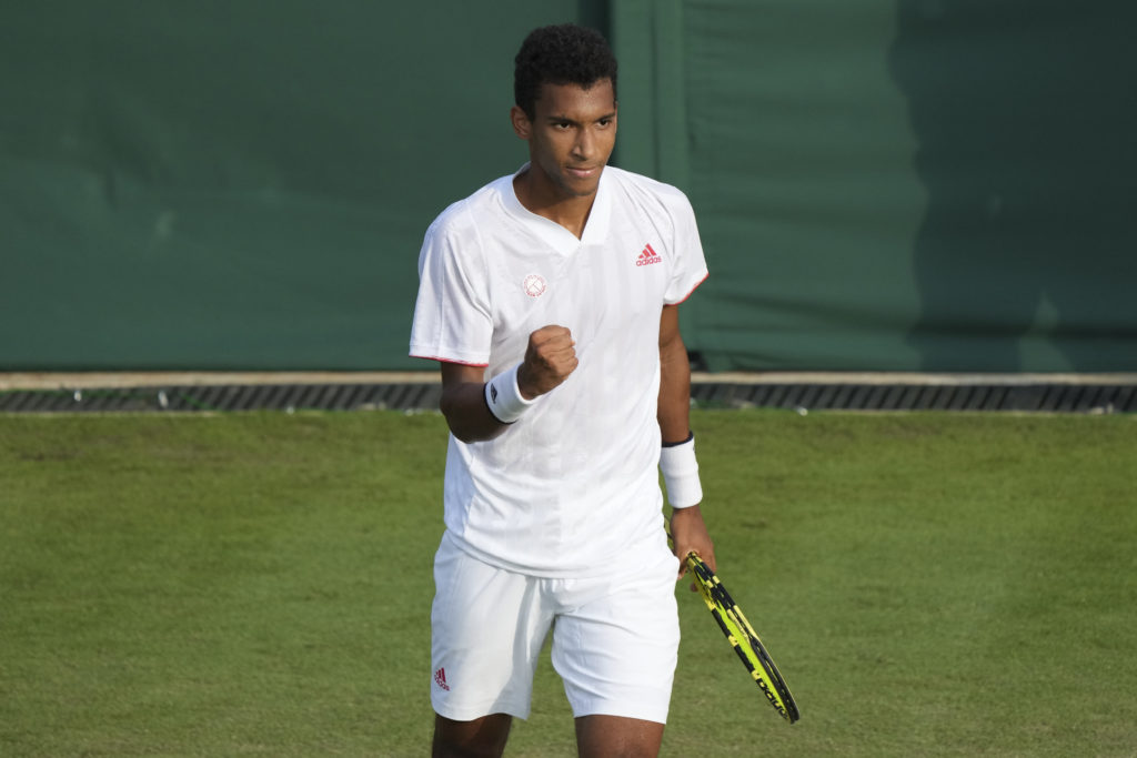 Félix Auger-Aliassime pumps his fist