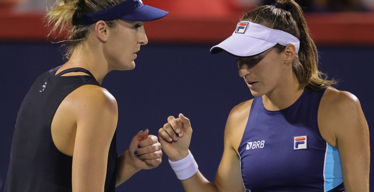 Dabrowski regroups with partner Luisa Stefani