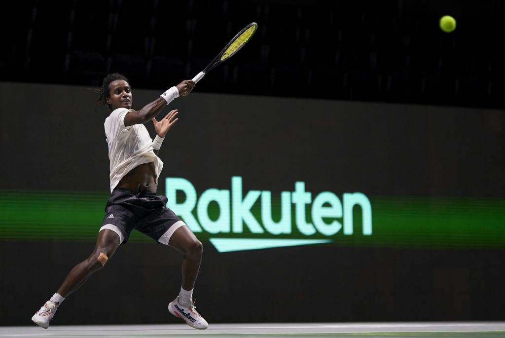 Mikael Ymer practice - Davis Cup