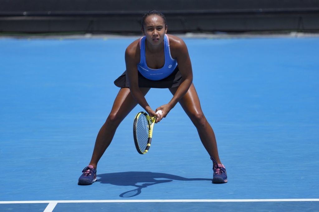 Leylah Annie Fernandez prepares to return a serve at the 2022 Australian Open