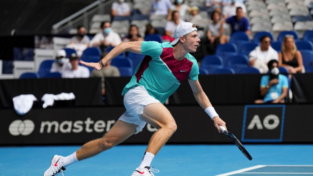 denis shapovalov lunges towards ball australian open