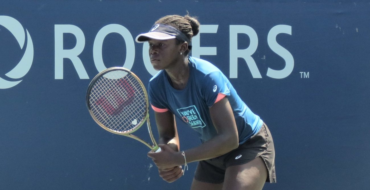 Victoria Mboko prepares to hit a return.