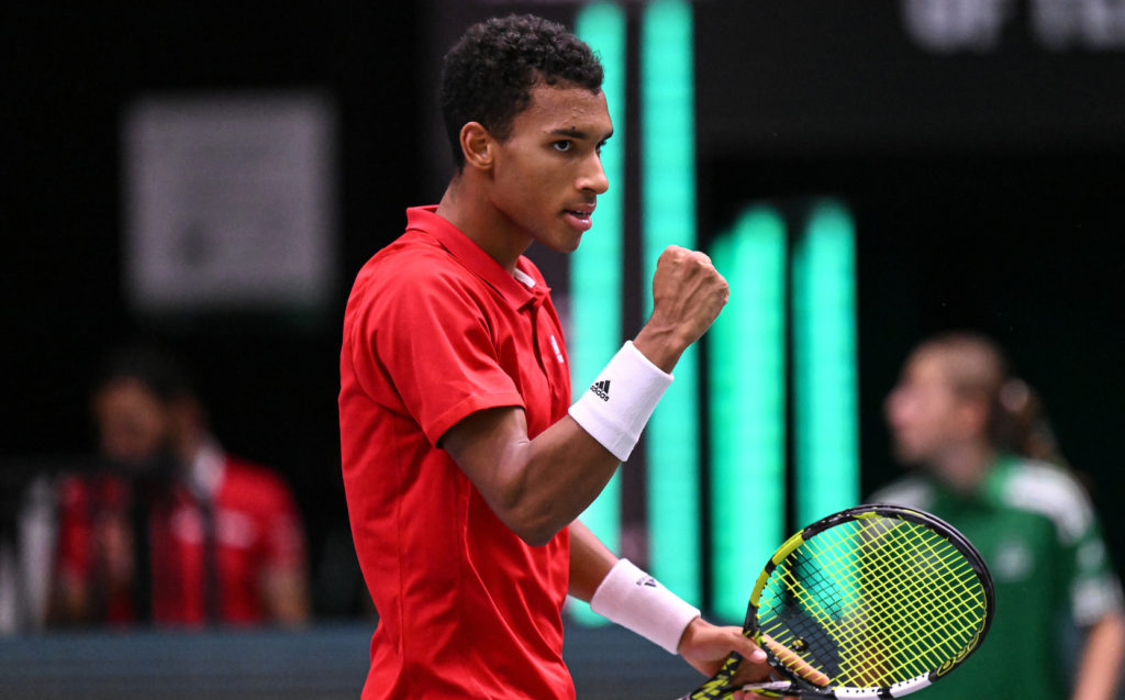 Felix Auger-Aliassime pumps his fist.