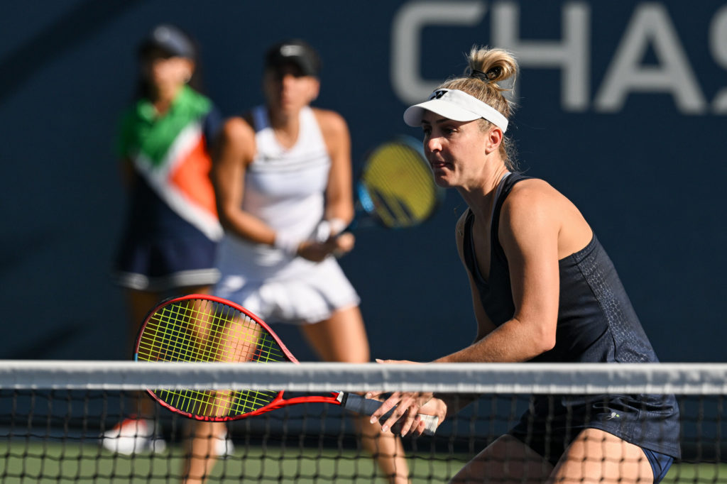Dabrowski at net