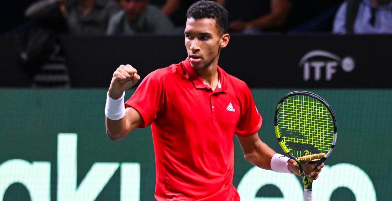 Felix Auger-Aliassime pumps his fist.