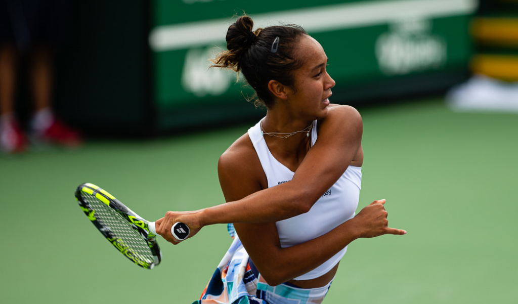 Leylah Fernandez follows through on a forehand.