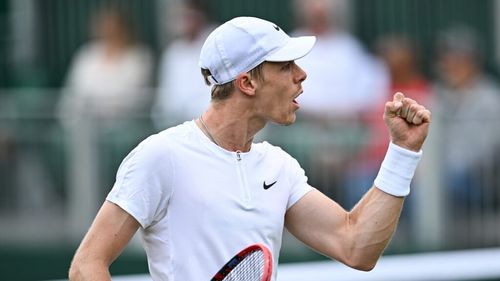 Denis Shapovalov pumps his fist.