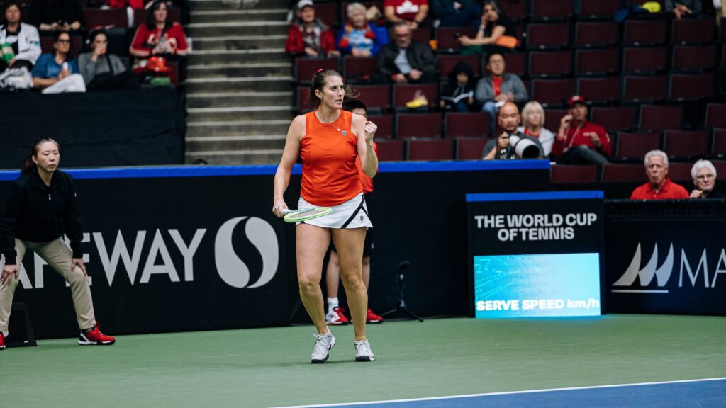Rebecca Marino playing tennis