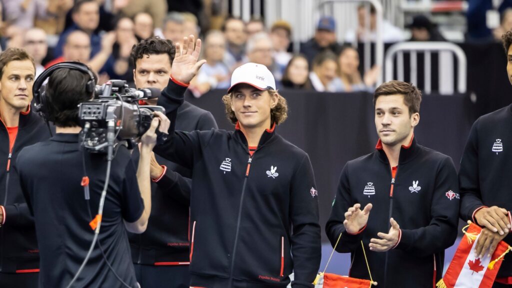 Liam Draxl waves to the crowd at the Davis Cup. He is one of several Canadians who had big results the week before the 2025 Davis Cup qualifiers.